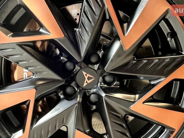 Cupra Formentor, объемом двигателя 1.98 л и пробегом 0 тыс. км за 65524 $, фото 8 на Automoto.ua