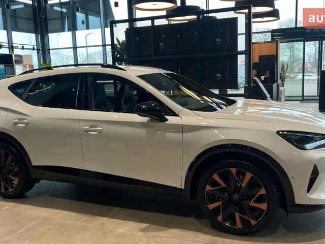 Cupra Formentor, об'ємом двигуна 1.98 л та пробігом 0 тис. км за 50243 $, фото 2 на Automoto.ua