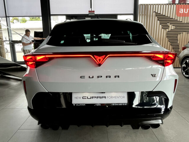 Cupra Formentor, объемом двигателя 1.98 л и пробегом 0 тыс. км за 54346 $, фото 4 на Automoto.ua