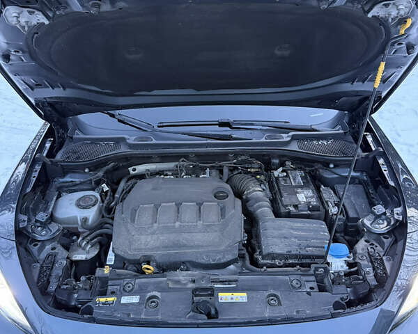 Серый Cupra Formentor, объемом двигателя 2 л и пробегом 82 тыс. км за 31900 $, фото 23 на Automoto.ua