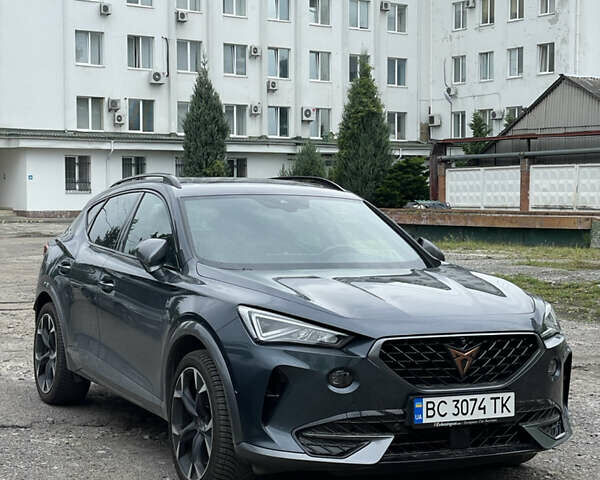 Серый Cupra Formentor, объемом двигателя 1.5 л и пробегом 82 тыс. км за 30700 $, фото 1 на Automoto.ua