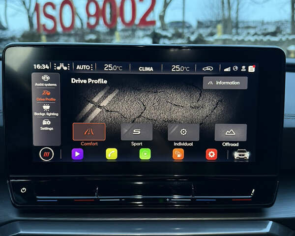 Серый Cupra Formentor, объемом двигателя 2 л и пробегом 82 тыс. км за 31900 $, фото 16 на Automoto.ua