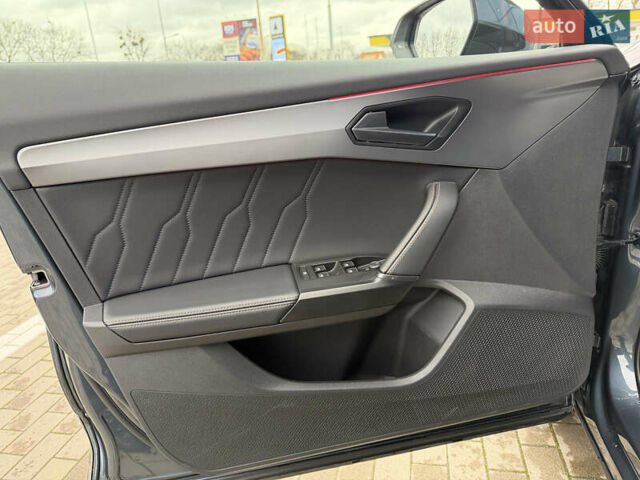 Серый Cupra Formentor, объемом двигателя 1.97 л и пробегом 26 тыс. км за 35500 $, фото 14 на Automoto.ua