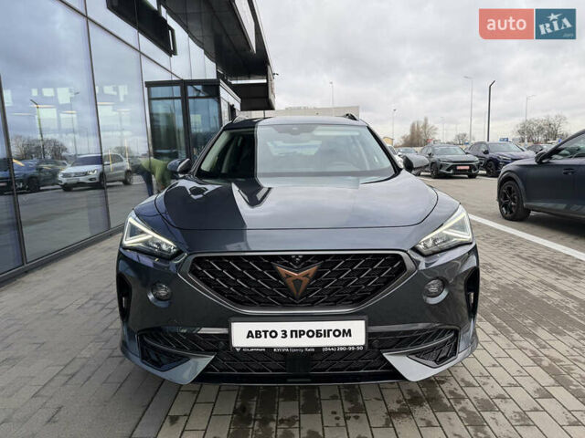 Серый Cupra Formentor, объемом двигателя 1.97 л и пробегом 26 тыс. км за 35500 $, фото 2 на Automoto.ua