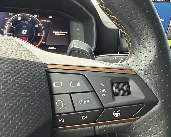 Серый Cupra Formentor, объемом двигателя 1.97 л и пробегом 26 тыс. км за 35500 $, фото 39 на Automoto.ua