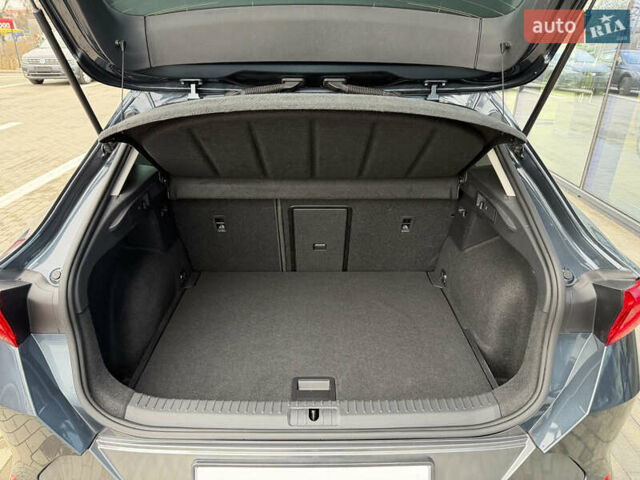 Серый Cupra Formentor, объемом двигателя 1.97 л и пробегом 26 тыс. км за 35500 $, фото 22 на Automoto.ua