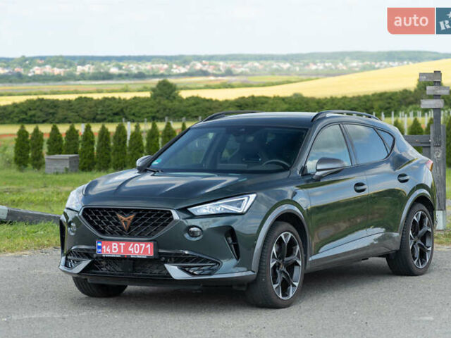Серый Cupra Formentor, объемом двигателя 1.4 л и пробегом 38 тыс. км за 36022 $, фото 1 на Automoto.ua
