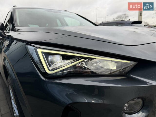 Серый Cupra Formentor, объемом двигателя 1.97 л и пробегом 26 тыс. км за 35500 $, фото 46 на Automoto.ua