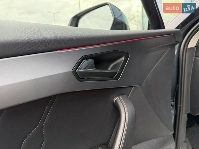 Серый Cupra Formentor, объемом двигателя 1.97 л и пробегом 26 тыс. км за 35500 $, фото 15 на Automoto.ua