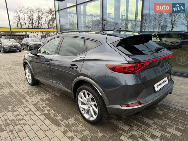 Серый Cupra Formentor, объемом двигателя 1.97 л и пробегом 26 тыс. км за 35500 $, фото 7 на Automoto.ua