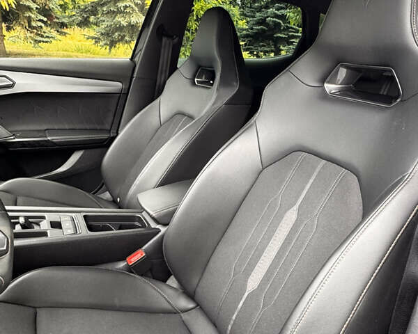 Сірий Cupra Formentor, об'ємом двигуна 1.98 л та пробігом 46 тис. км за 21500 $, фото 12 на Automoto.ua