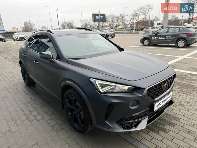 Серый Cupra Formentor, объемом двигателя 1.98 л и пробегом 40 тыс. км за 39500 $, фото 4 на Automoto.ua