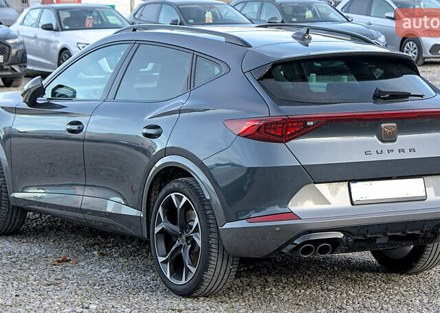 Серый Cupra Formentor, объемом двигателя 1.98 л и пробегом 25 тыс. км за 40500 $, фото 1 на Automoto.ua
