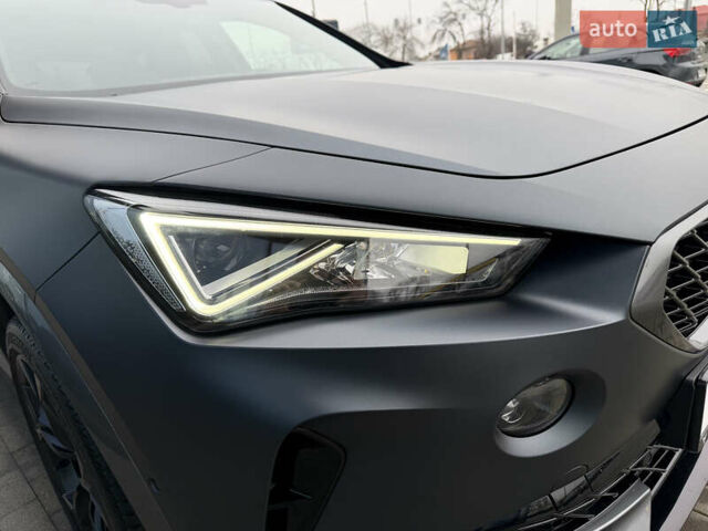 Серый Cupra Formentor, объемом двигателя 1.98 л и пробегом 40 тыс. км за 39500 $, фото 5 на Automoto.ua