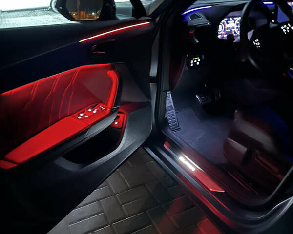 Серый Cupra Formentor, объемом двигателя 1.98 л и пробегом 16 тыс. км за 47900 $, фото 16 на Automoto.ua
