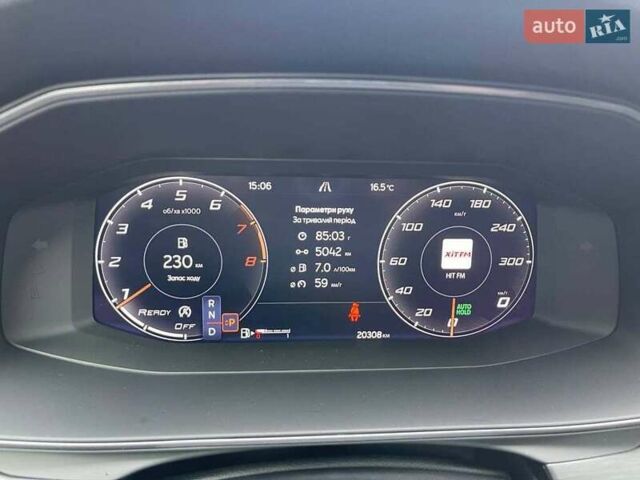 Серый Cupra Formentor, объемом двигателя 1.98 л и пробегом 20 тыс. км за 38715 $, фото 10 на Automoto.ua