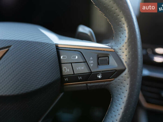 Синій Cupra Formentor, об'ємом двигуна 1.4 л та пробігом 38 тис. км за 35417 $, фото 37 на Automoto.ua
