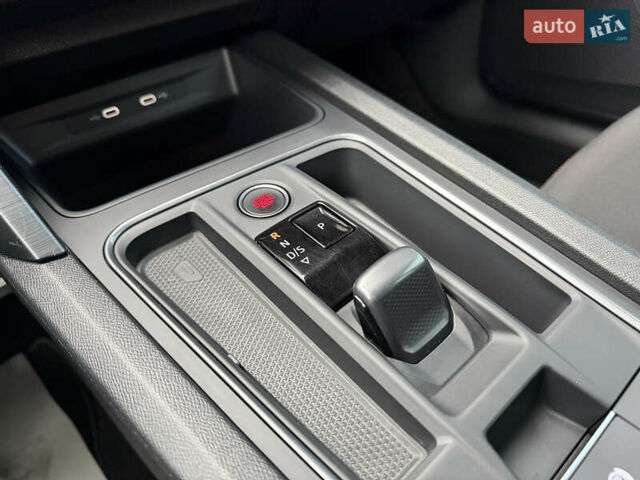 Синий Cupra Formentor, объемом двигателя 1.98 л и пробегом 47 тыс. км за 38700 $, фото 43 на Automoto.ua