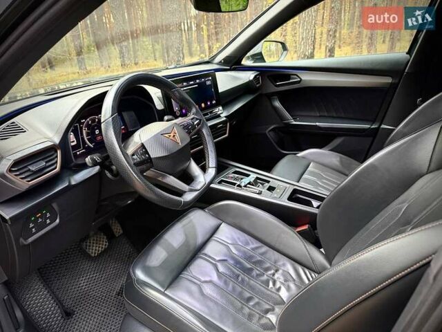 Зелений Cupra Formentor, об'ємом двигуна 1.97 л та пробігом 61 тис. км за 32000 $, фото 10 на Automoto.ua