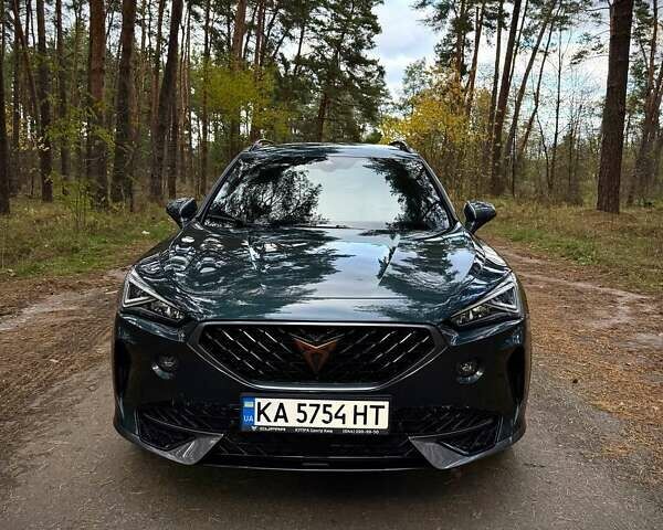 Зелений Cupra Formentor, об'ємом двигуна 1.97 л та пробігом 61 тис. км за 32000 $, фото 2 на Automoto.ua