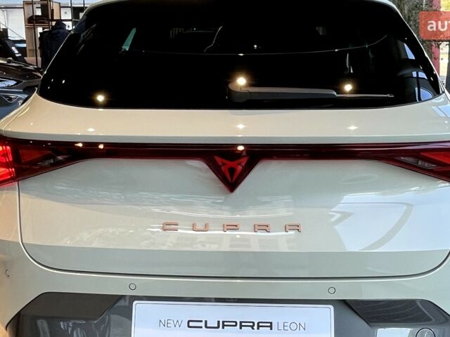 Cupra Leon, объемом двигателя 1.5 л и пробегом 0 тыс. км за 44078 $, фото 1 на Automoto.ua