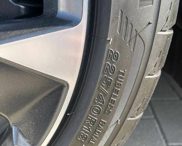 Серый Cupra Leon, объемом двигателя 1.98 л и пробегом 14 тыс. км за 40000 $, фото 13 на Automoto.ua