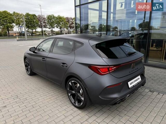 Серый Cupra Leon, объемом двигателя 1.98 л и пробегом 2 тыс. км за 41142 $, фото 15 на Automoto.ua