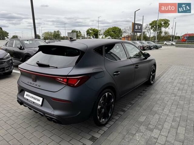Серый Cupra Leon, объемом двигателя 1.98 л и пробегом 2 тыс. км за 41142 $, фото 20 на Automoto.ua