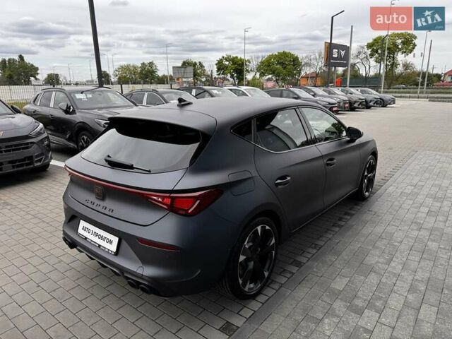 Серый Cupra Leon, объемом двигателя 1.98 л и пробегом 2 тыс. км за 41142 $, фото 21 на Automoto.ua