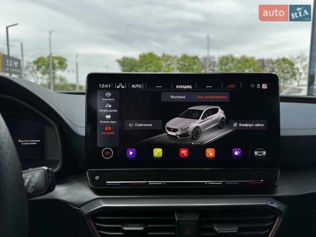 Серый Cupra Leon, объемом двигателя 1.98 л и пробегом 2 тыс. км за 41142 $, фото 59 на Automoto.ua