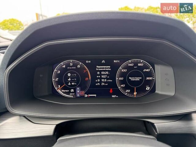 Серый Cupra Leon, объемом двигателя 1.98 л и пробегом 2 тыс. км за 41142 $, фото 53 на Automoto.ua