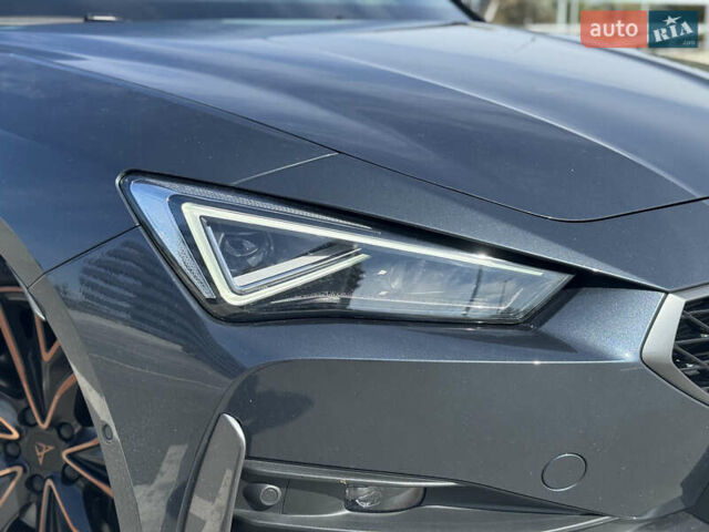 Сірий Cupra Leon, об'ємом двигуна 1.98 л та пробігом 22 тис. км за 41999 $, фото 2 на Automoto.ua