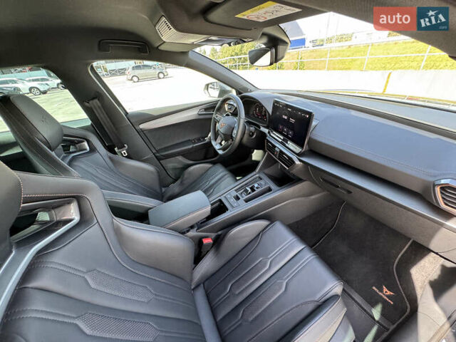 Сірий Cupra Leon, об'ємом двигуна 1.98 л та пробігом 22 тис. км за 41999 $, фото 40 на Automoto.ua
