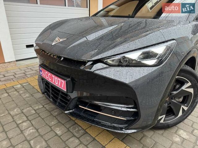 Сірий Cupra Tavascan, об'ємом двигуна 0 л та пробігом 10 тис. км за 39900 $, фото 6 на Automoto.ua