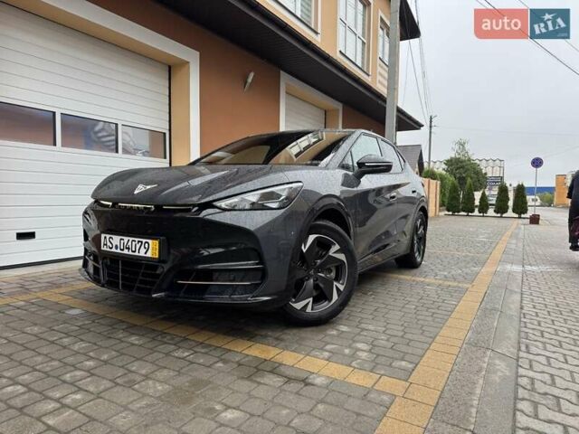 Сірий Cupra Tavascan, об'ємом двигуна 0 л та пробігом 10 тис. км за 39900 $, фото 1 на Automoto.ua