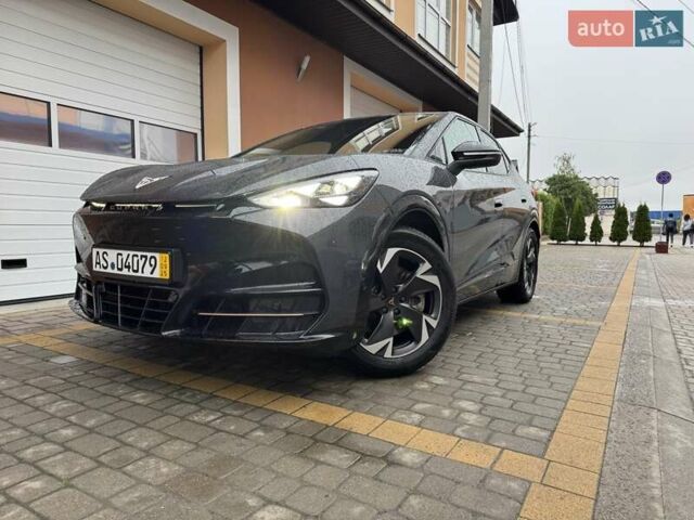 Сірий Cupra Tavascan, об'ємом двигуна 0 л та пробігом 10 тис. км за 39900 $, фото 2 на Automoto.ua