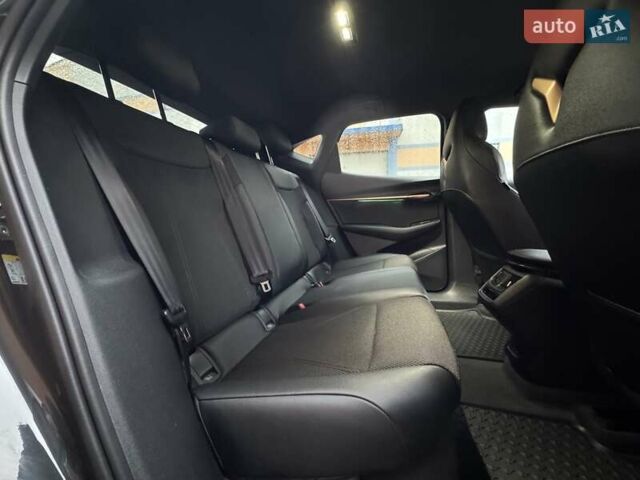 Сірий Cupra Tavascan, об'ємом двигуна 0 л та пробігом 10 тис. км за 39900 $, фото 28 на Automoto.ua