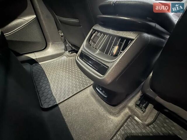 Сірий Cupra Tavascan, об'ємом двигуна 0 л та пробігом 10 тис. км за 39900 $, фото 30 на Automoto.ua