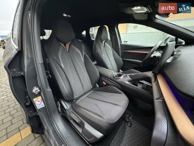 Сірий Cupra Tavascan, об'ємом двигуна 0 л та пробігом 10 тис. км за 39900 $, фото 26 на Automoto.ua