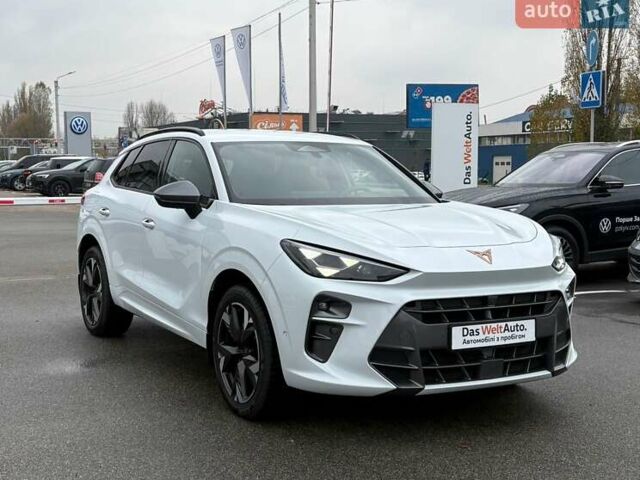 Белый Cupra Terramar, объемом двигателя 1.98 л и пробегом 25 тыс. км за 48500 $, фото 2 на Automoto.ua