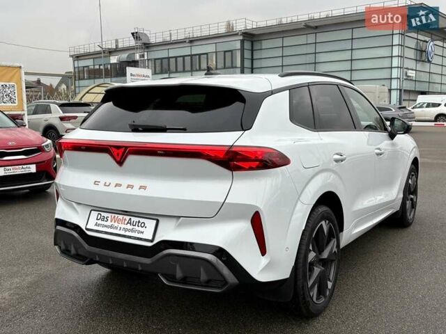 Белый Cupra Terramar, объемом двигателя 1.98 л и пробегом 25 тыс. км за 48500 $, фото 4 на Automoto.ua