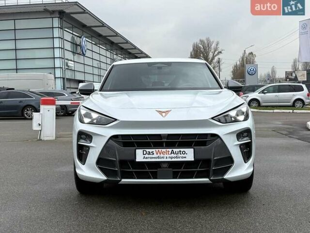 Белый Cupra Terramar, объемом двигателя 1.98 л и пробегом 25 тыс. км за 48500 $, фото 1 на Automoto.ua