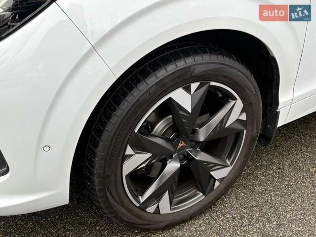 Белый Cupra Terramar, объемом двигателя 1.98 л и пробегом 25 тыс. км за 48500 $, фото 9 на Automoto.ua