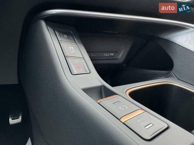 Серый Cupra Terramar, объемом двигателя 1.98 л и пробегом 4 тыс. км за 50990 $, фото 25 на Automoto.ua