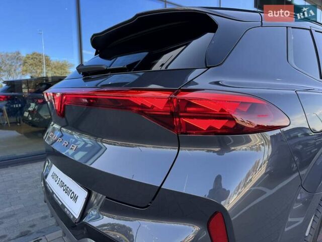 Серый Cupra Terramar, объемом двигателя 1.98 л и пробегом 4 тыс. км за 48999 $, фото 10 на Automoto.ua