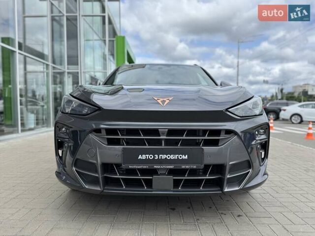 Серый Cupra Terramar, объемом двигателя 1.98 л и пробегом 4 тыс. км за 50990 $, фото 3 на Automoto.ua