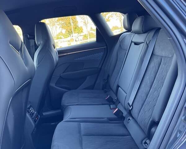 Серый Cupra Terramar, объемом двигателя 1.98 л и пробегом 4 тыс. км за 48999 $, фото 28 на Automoto.ua