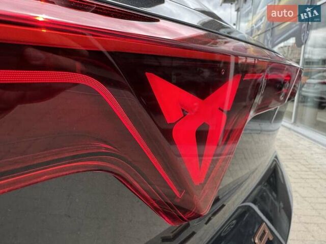Серый Cupra Terramar, объемом двигателя 1.98 л и пробегом 4 тыс. км за 50990 $, фото 34 на Automoto.ua