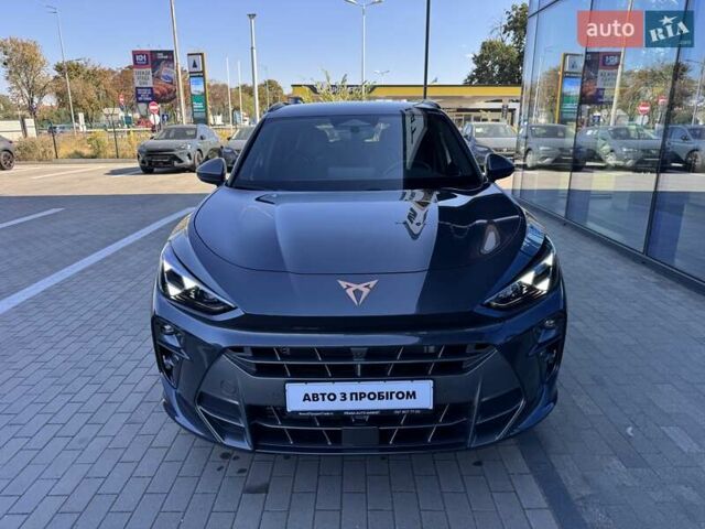 Серый Cupra Terramar, объемом двигателя 1.98 л и пробегом 4 тыс. км за 48999 $, фото 3 на Automoto.ua