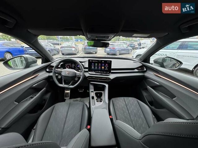 Серый Cupra Terramar, объемом двигателя 1.98 л и пробегом 4 тыс. км за 50990 $, фото 30 на Automoto.ua